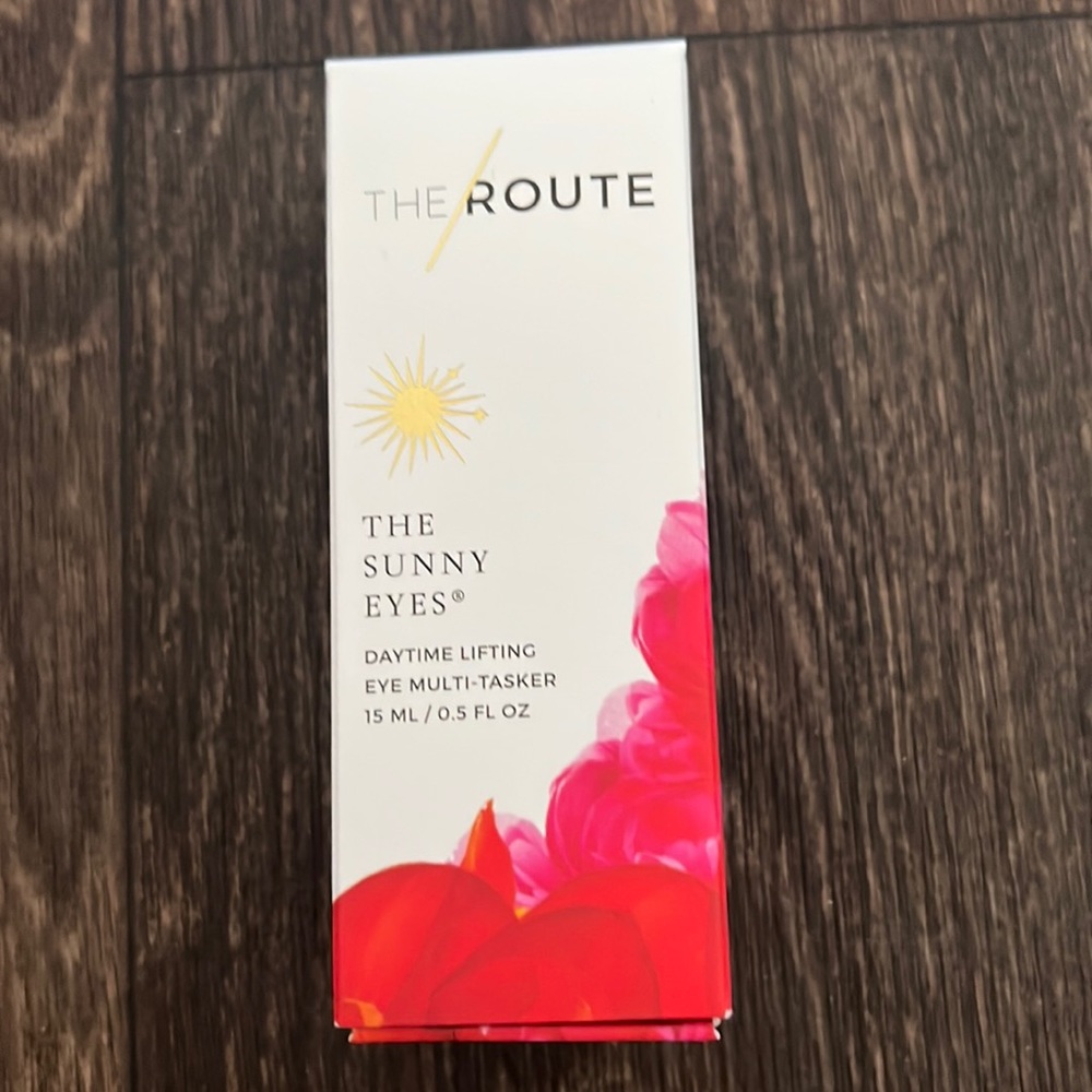 The Route The Sunny Eyes Serum